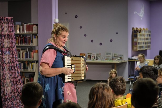 KulturVorOrt - Dornröschen - Rotes Zebra Donröschen_DSCF4259___Kerstin_Krämer