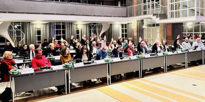 Die Abstimmung über den Haushalt 2025 in der Regionalversammlung. Foto: Daniel Schappert